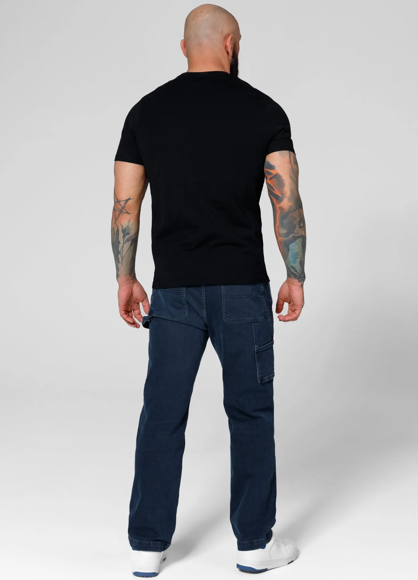 CARPENTER Dark Wash Jeans