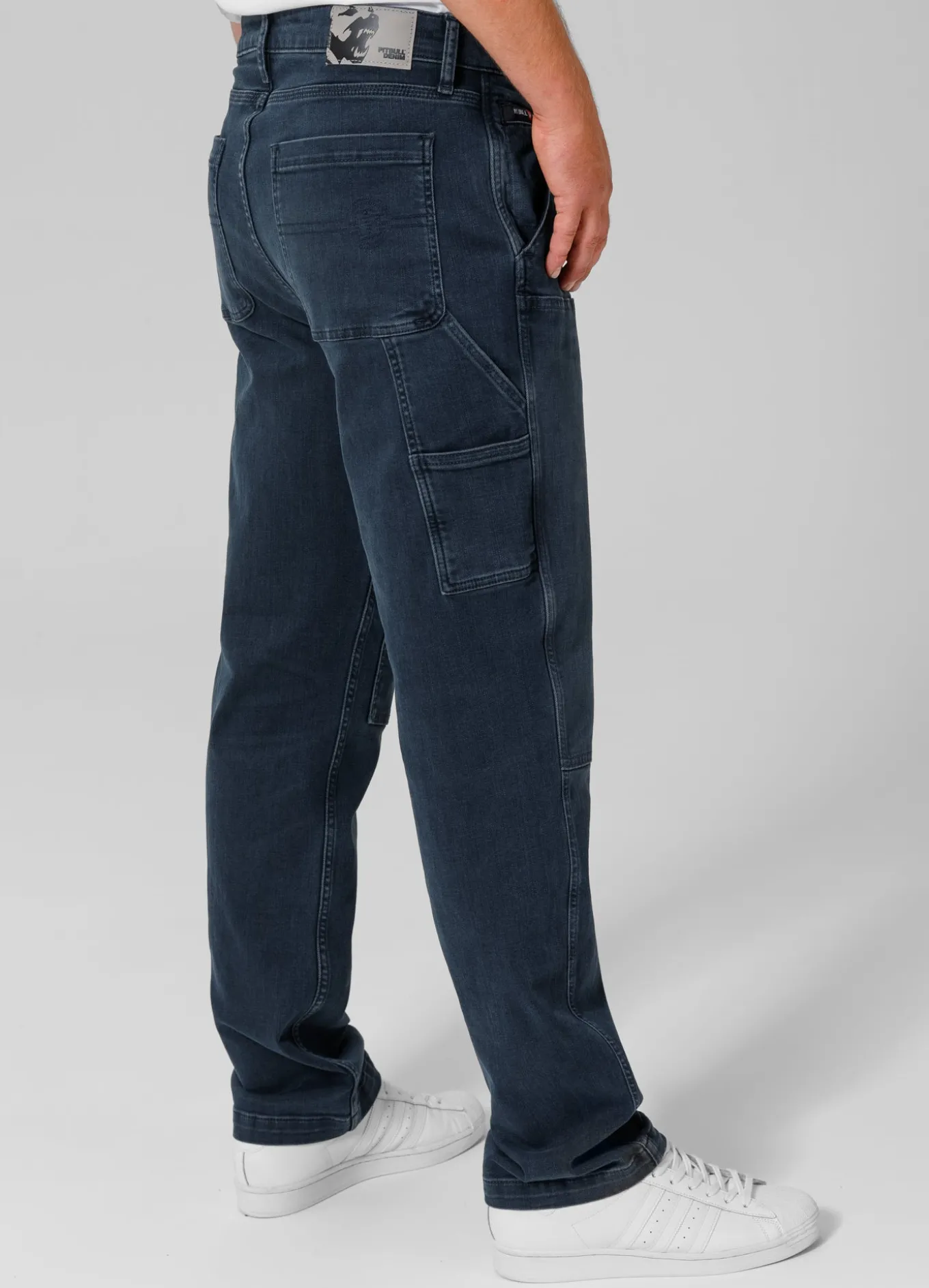 CARPENTER Dark Wash Jeans