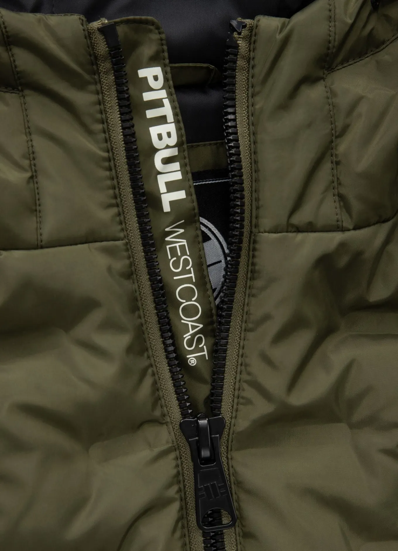 Men's hooded Vest Carver