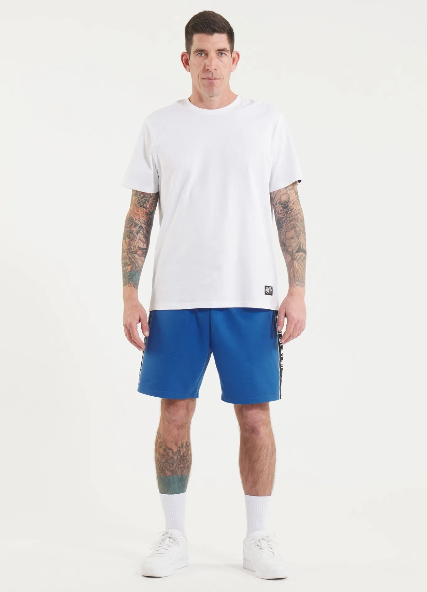Men's sweat shorts TAPE NUGGET - Electric blue