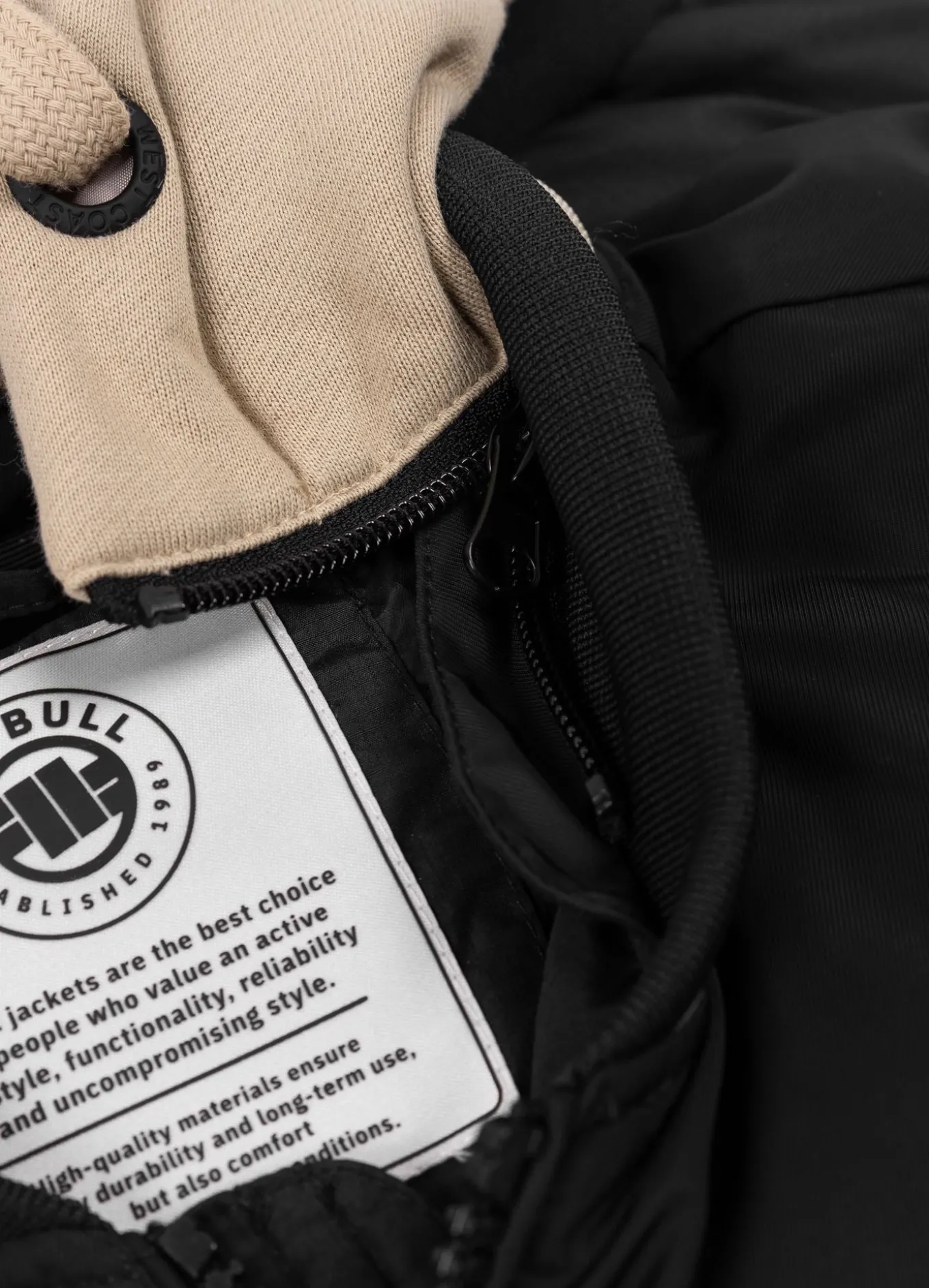 Men's winter hooded jacket Hidden