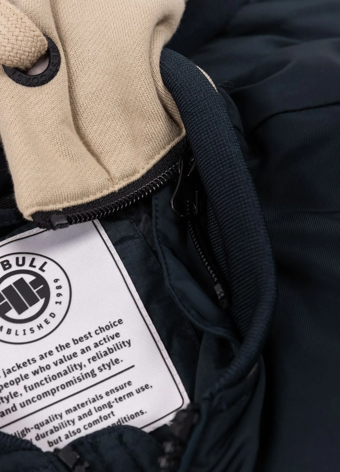 Men's winter hooded jacket Hidden