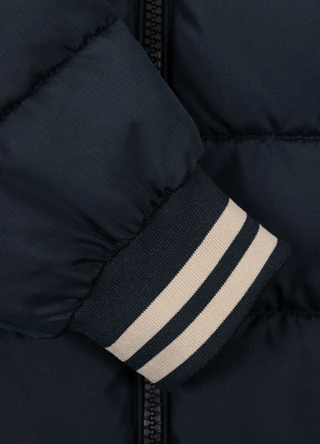 Men's winter hooded jacket Hidden