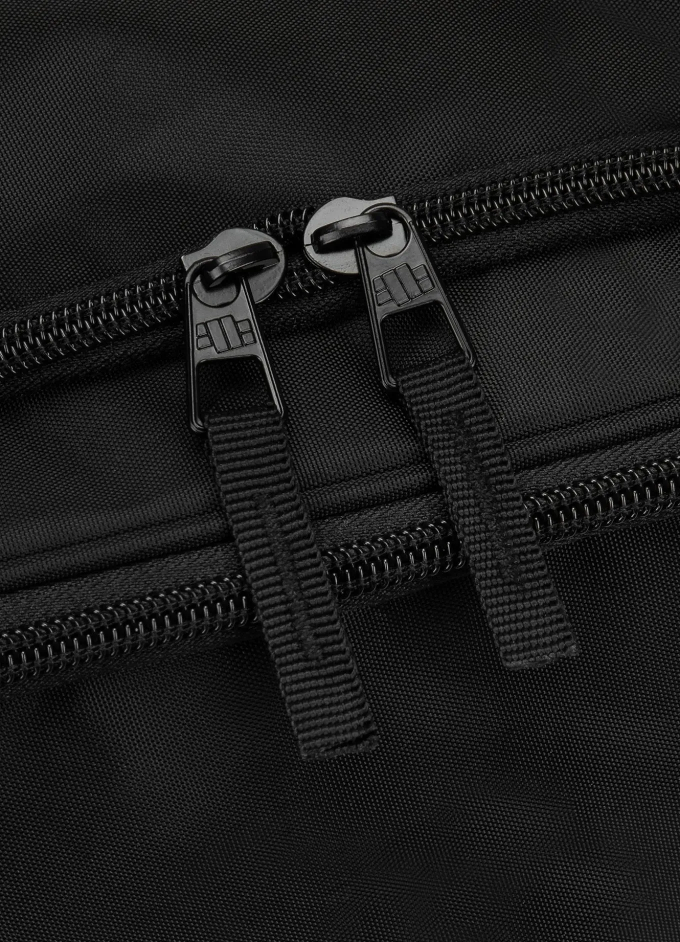 Training bag AVENIDA - Black