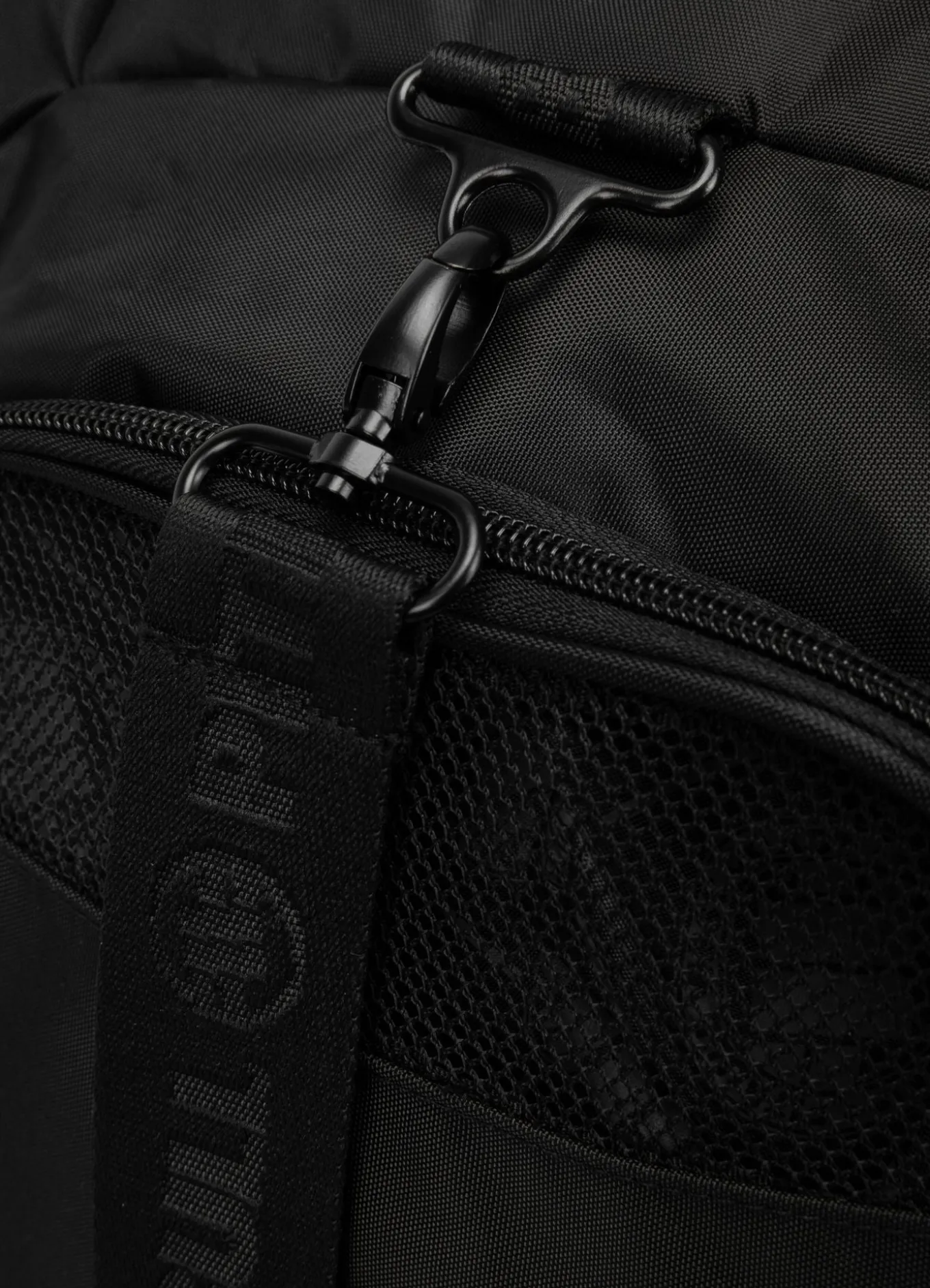 Training bag AVENIDA - Black