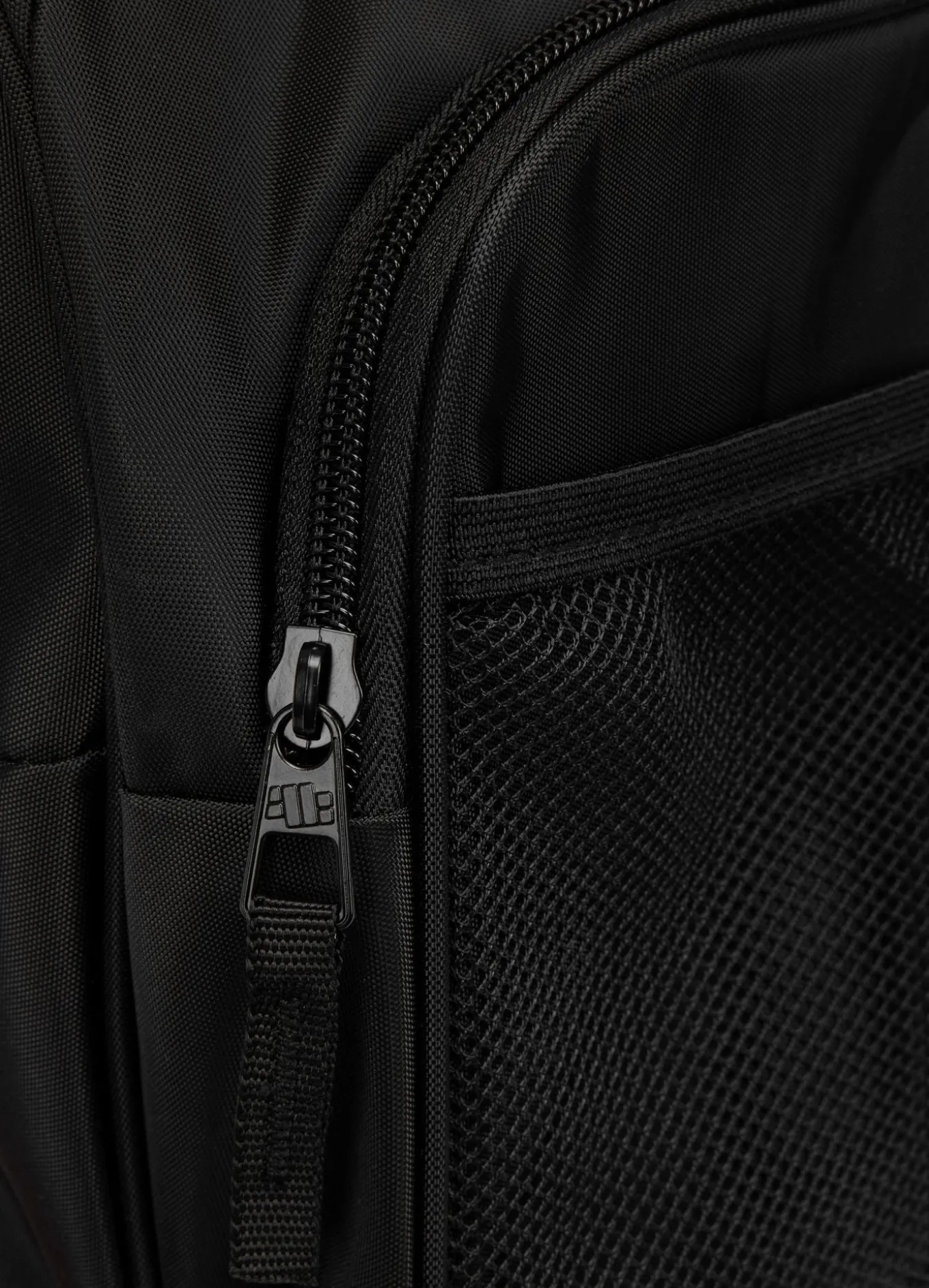 Training bag AVENIDA - Black